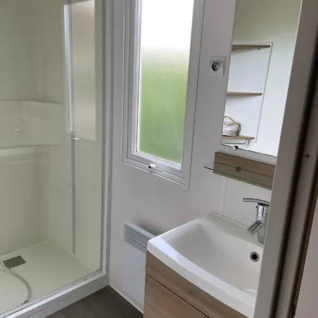 Mobile 65243 Tybreizh Holidays At Les Charmettes 4 Star Without Fun Pass Ferienhaus Les Mathes